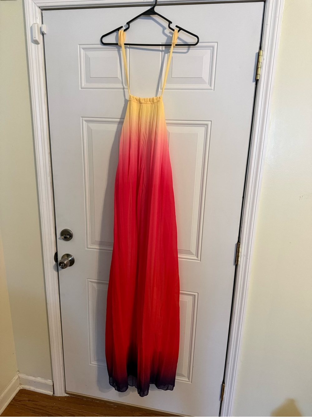 Women’s Size XL no name brand Ombre Maxi Dress in Yellow to Red Gradient